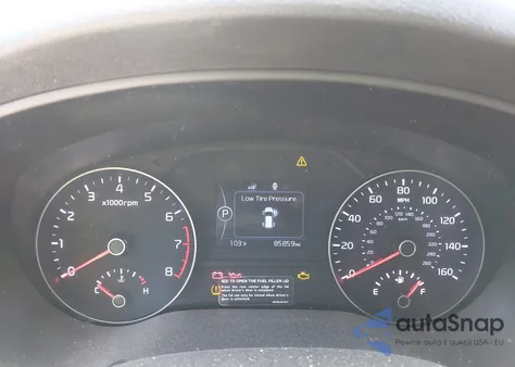 2018 Kia Sportage Lx z USA, uszkodzony, nr VIN KNDPM3ACXJ7348412